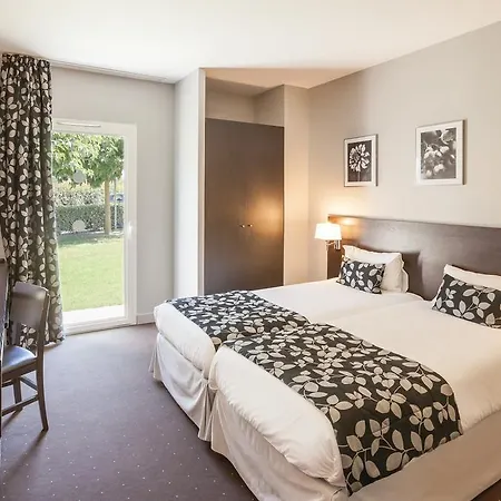 Hotel Alienor 2*